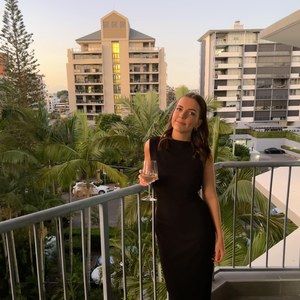 Meet your Posher, Faye